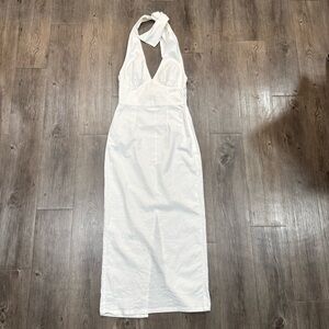 Zara White Halter V-Neck Maxi Dress Size Medium